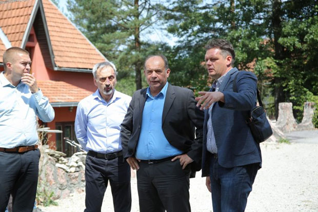 Ново лице Беле земље